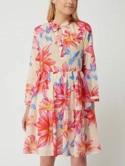 0039 Italy Kleid Mit Floralem Muster Modell 'Milly' - Pink 8 0039 Italy Kleid Mit Floralem Muster Modell 'Milly' - Pink -ONLY CARMAKOMA Shop 69b4cia96544oj29alb4sj2ka14kie2a891jagi68915akhga993ggq5a10jgi296p4k2h2f6d83ggihad3m4d9pc5h32cr56lh30e1kclijaohncgpj8opl60om2e3460rjgc8