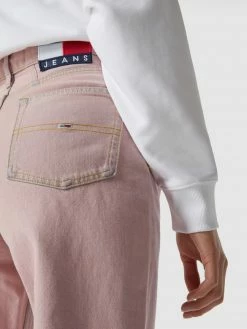 Tommy Jeans Tapered Fit Jeans Mit Stretch-Anteil - Pink 7 Tommy Jeans Tapered Fit Jeans Mit Stretch-Anteil - Pink -ONLY CARMAKOMA Shop 6col4ia16p33gji46kqjeka79h74skqa94skqii58t14oj2669946hphap94iga5ala54khj6p84qk216t3jcpj4c8p38e1pcos3gchk71i3aob4c4rmce1l6thj8c36c4q34d0