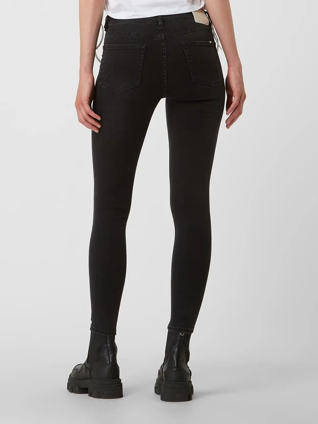 YOUNG POETS SOCIETY Skinny Fit High Waist Jeans Mit Stretch-Anteil Modell 'Ania' - Schwarz 5 YOUNG POETS SOCIETY Skinny Fit High Waist Jeans Mit Stretch-Anteil Modell 'Ania' - Schwarz – Bild 5