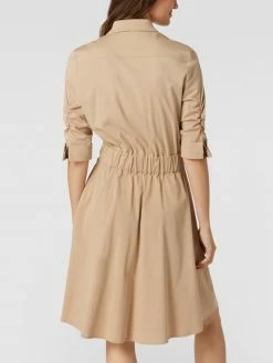 Marc Cain Tailliertes Midikleid Mit Umlegekragen - Taupe 9 Marc Cain Tailliertes Midikleid Mit Umlegekragen - Taupe -ONLY CARMAKOMA Shop 8go4ogi89opj6d9n894k6d2g90ql8d2k9184ch2961akmh2l9so44jak6d14ai228p4kie28896j2h2ja53m8opj61hj8e1i6ko62e1kckqjio9lcdh36cpm6lh64o9p6op30p0