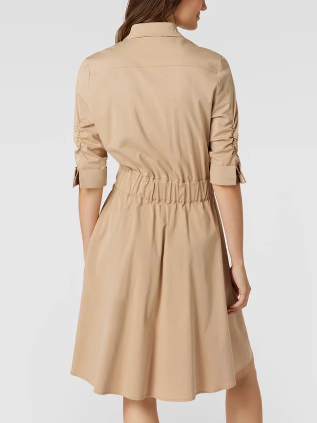 Marc Cain Tailliertes Midikleid Mit Umlegekragen - Taupe 5 Marc Cain Tailliertes Midikleid Mit Umlegekragen - Taupe - Image 5