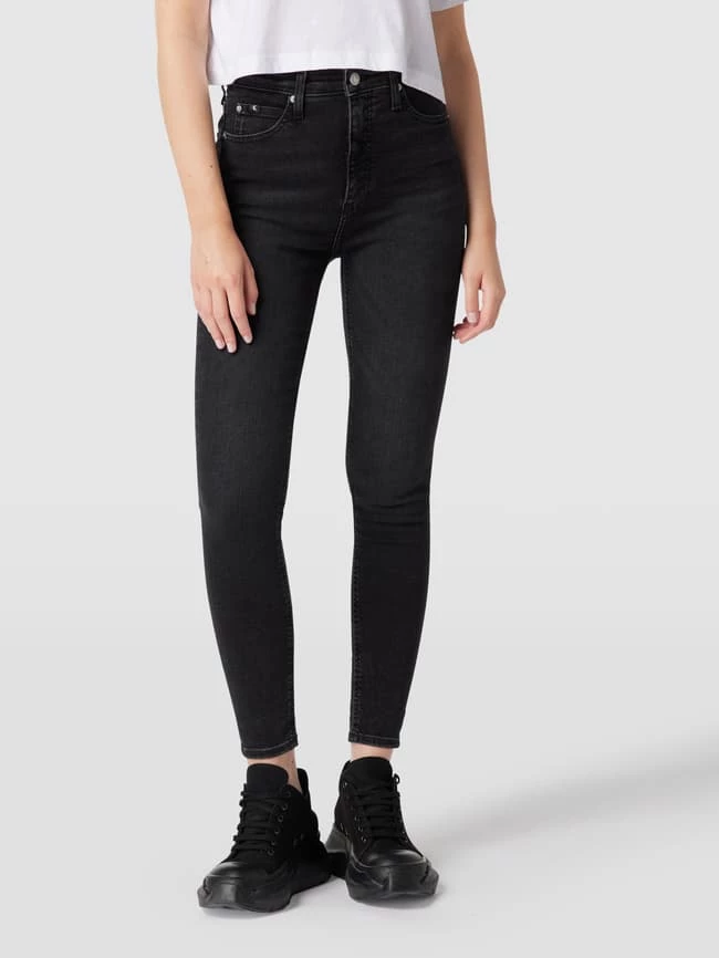 Calvin Klein Jeans Skinny Fit Jeans Mit Label-Patch Aus Leder - Schwarz 4 Calvin Klein Jeans Skinny Fit Jeans Mit Label-Patch Aus Leder - Schwarz – Bild 4