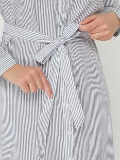 Esprit Blusenkleid Mit Streifenmuster - Bleu 6 Esprit Blusenkleid Mit Streifenmuster - Bleu -ONLY CARMAKOMA Shop 9584kjim619kuli69h34ge288kolcjic89146iqg8p630l9j9d6kgiqh6pb32e9g8h7kad1ja0qlch1hago6adhic4om4dj46th34d1k6lh62o9jc8oj8opm6kq3iohm6grjgo8