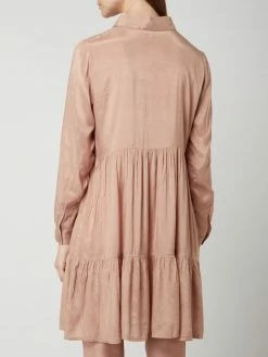 Kaffe Kleid Aus Viskose Mit Verdeckter Knopfleiste Modell 'Denike' - Altrosa 9 Kaffe Kleid Aus Viskose Mit Verdeckter Knopfleiste Modell 'Denike' - Altrosa -ONLY CARMAKOMA Shop 9d73gdil6p4kacpm8h1j6c2f8ha4qcqc99230ea19h1kaka78gqj0c1k9cq36l9k9t8kqja16hakcl2a8h3japj4c4r34pho61gm8cpk6phjge34cgojephjccs64o9l6cs30oo