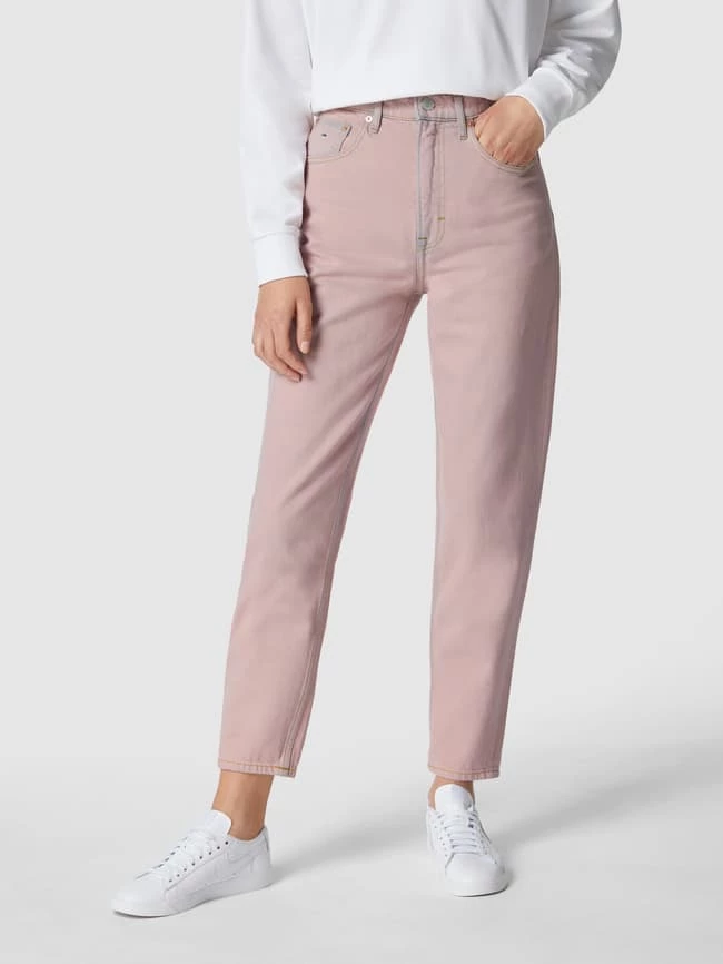 Tommy Jeans Tapered Fit Jeans Mit Stretch-Anteil - Pink 4 Tommy Jeans Tapered Fit Jeans Mit Stretch-Anteil - Pink – Bild 4