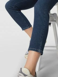 Christian Berg Woman Slim Fit Jeans In 7/8-Länge Mit Stretch-Anteil - Blau -ONLY CARMAKOMA Shop 9sp52lidagpk4hq185642ca694q3ika590r3aiic8l354cih90p42khj99a3cjhi6t55ce9ga8o4qc9h60o3ephj60s64cph6th64opk6hj34ohgcdgm6p1nclijgcho74q3ee0