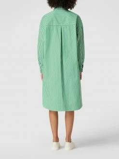 Christian Berg Woman Hemdblusenkleid Mit Streifenmuster - Gras Grün 9 Christian Berg Woman Hemdblusenkleid Mit Streifenmuster - Gras Grün -ONLY CARMAKOMA Shop ah652c1o64o4shhj8p536g9h71838ia69oo44gq3914lce2c9cokmj219l9lcgak6go5cd2j911kccqd94o38p1o6li3ae34ccpm8d9k68rm8e1oc5j3id9h60sm2dr664pmaoo