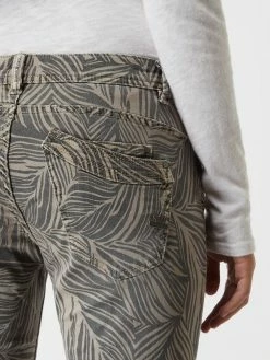 Buena Vista Jeans Mit Stretch-Anteil Modell 'Malibu' - Taupe 7 Buena Vista Jeans Mit Stretch-Anteil Modell 'Malibu' - Taupe -ONLY CARMAKOMA Shop ap250d2l8co48cih693k8iq9ah256gag9p55ai1o60qkkipm6h450kic6h1k6hpl8d2kcgi68d14cda490o64cb26gomap32cco68o9kclhjeeb5c8r3edhjc5h36ob675j3icg