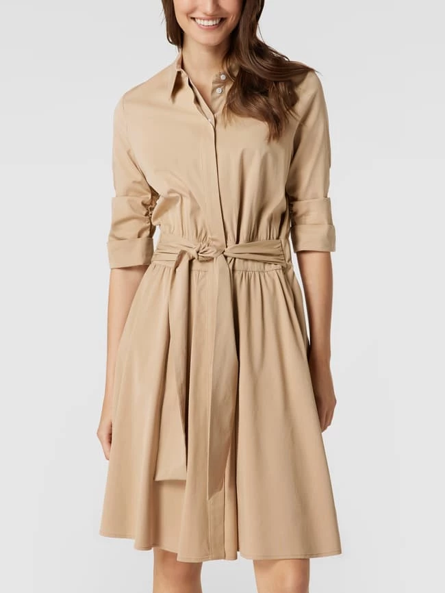 Marc Cain Tailliertes Midikleid Mit Umlegekragen - Taupe 4 Marc Cain Tailliertes Midikleid Mit Umlegekragen - Taupe - Image 4